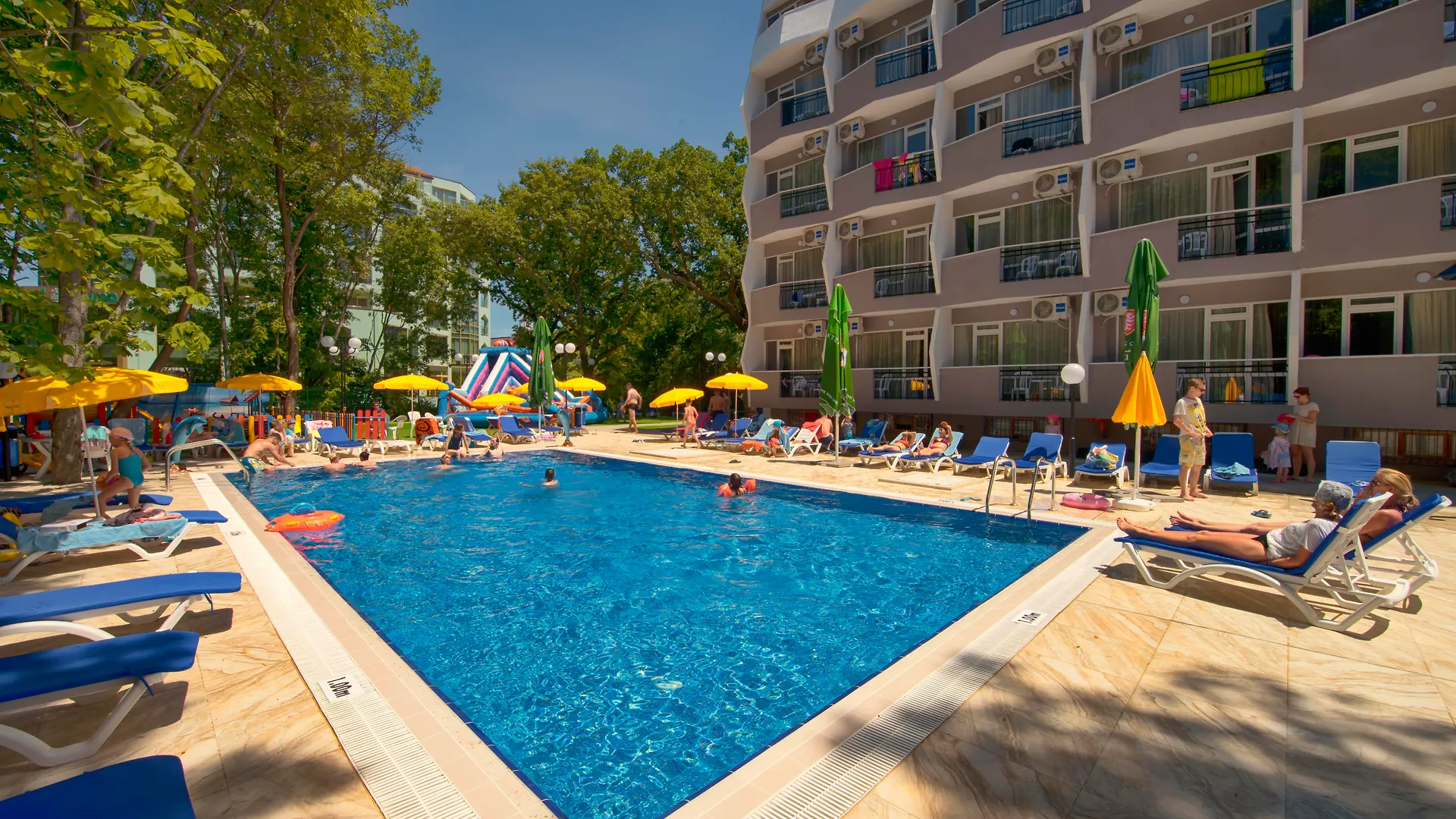 Prestige Deluxe Hotel Aquapark Club 골든샌드 4*,  불가리아