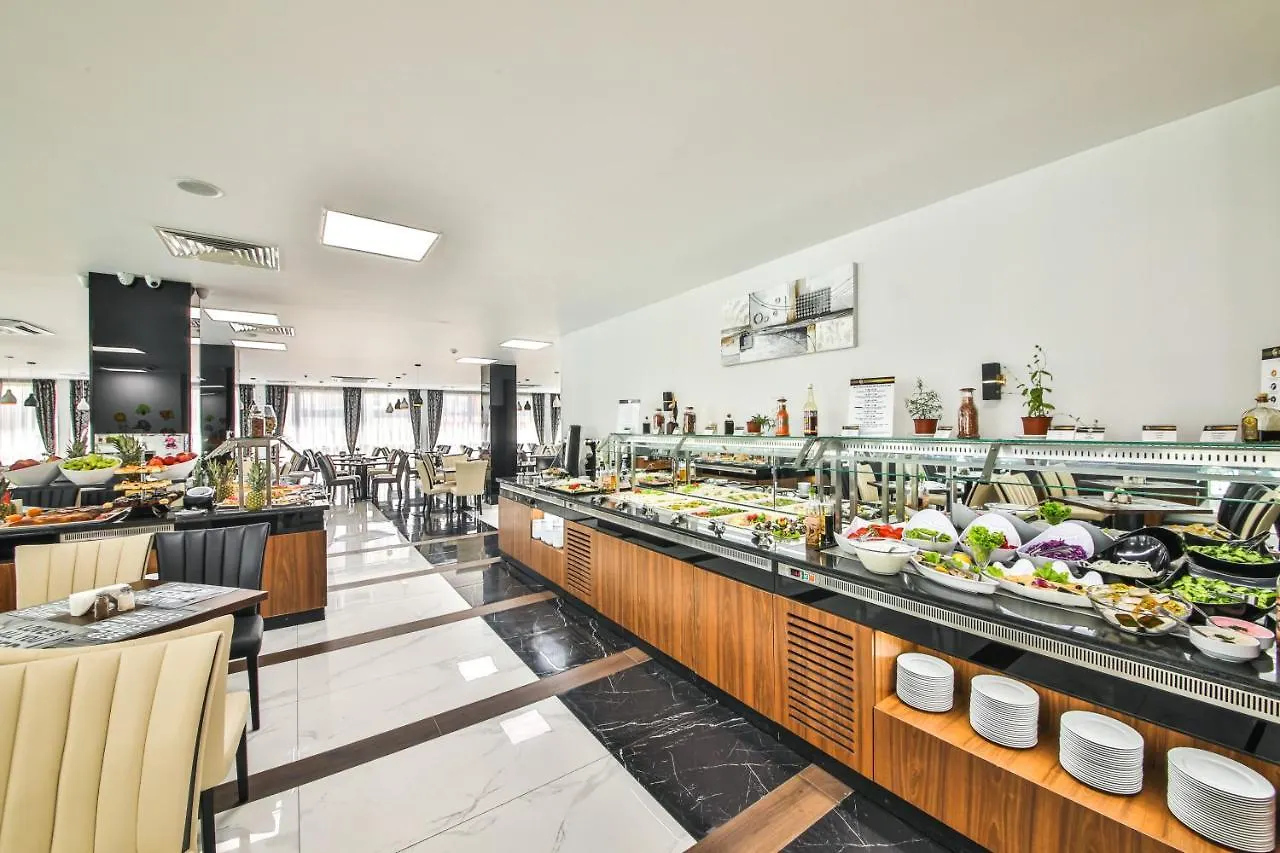 ****  Prestige Deluxe Hotel Aquapark Club Golden Sands Bulgaria