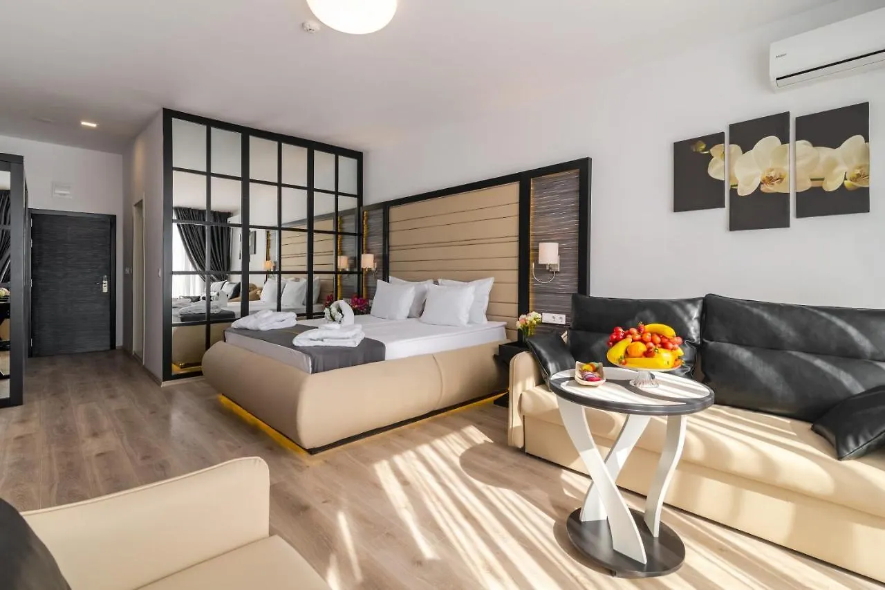 Prestige Deluxe Hotel Aquapark Club Golden Sands Bulgaria