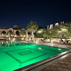 https://elphardous-oasis-hotel.hotels-luxor-egypt.com